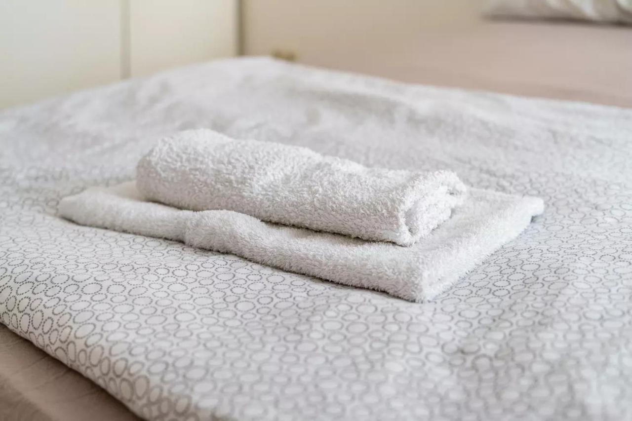 Next Home - Free Parking & Wifi - Badewanne Ντούισμπουργκ Εξωτερικό φωτογραφία