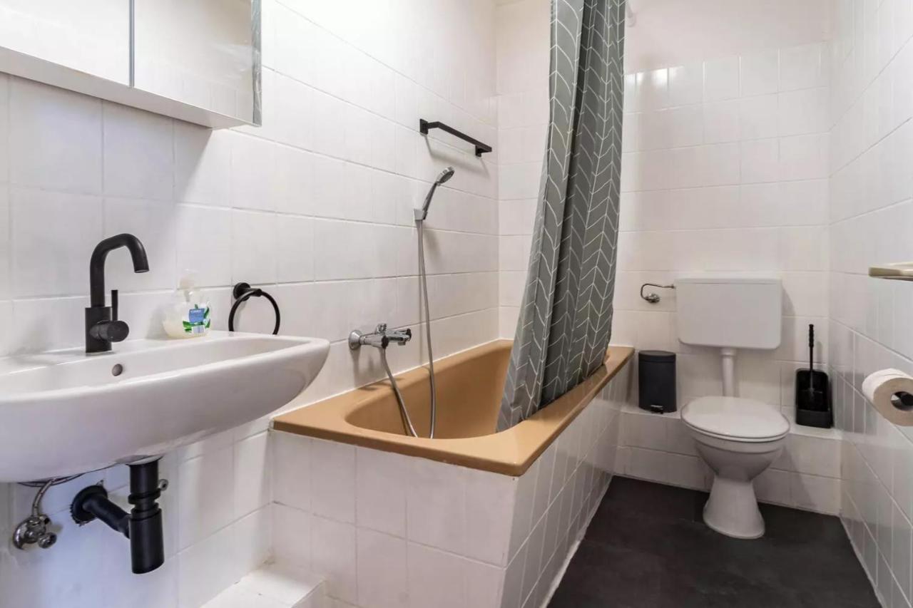 Next Home - Free Parking & Wifi - Badewanne Ντούισμπουργκ Εξωτερικό φωτογραφία